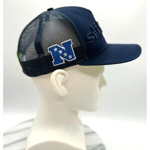 Seattle Seahawks New Era 9Fifty Medium-Large Blue & Green NFL Snapback Cap